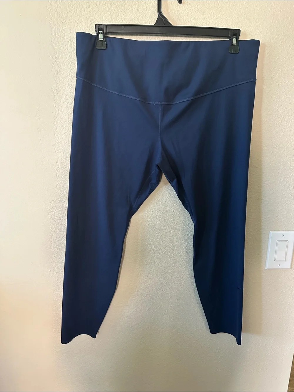 Nike women's Navy Blue Active Leggings size 2X/ NWOT 1168 - Picture 1 of 3